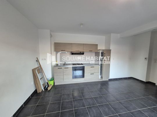 Location Appartement 1 pièce 30m² NEUVILLE EN FERRAIN 59960 - Photo 1