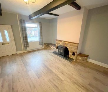 2 bedroom terraced house to rent - Photo 5