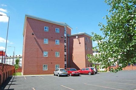 Royce Road, Hulme, Manchester, M15 - Photo 2