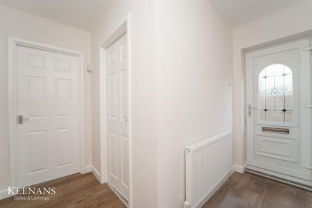 Charles Street, Swinton, Manchester - Photo 2