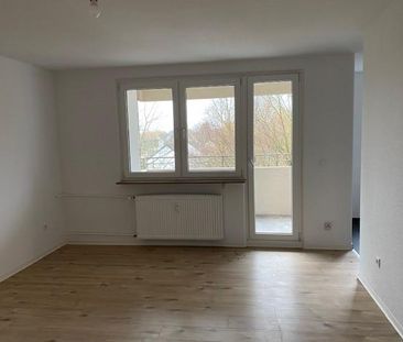 *Frisch renovierte 3-Zimmerwohnung mit Balkon und toller Aussicht* - Photo 3