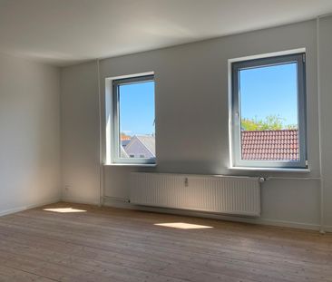 Moderne 2-Værelses lejlighed i Vejgaard - Photo 4