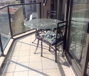 Two bedroom 53m secure apartment - Photo 5