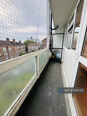 3 bedroom flat to rent - Photo 5
