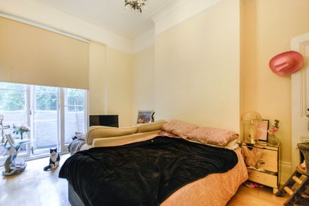 Kidbrooke Park Road, Blackheath, SE3, London - Photo 3