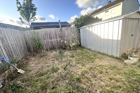 Carpenter Close - Photo 4