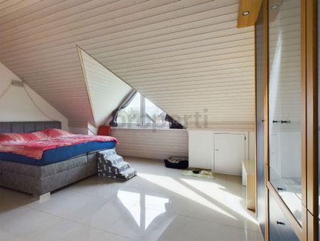 Cozy row house in Winterthur/Dättnau with 5.5 rooms - Foto 2