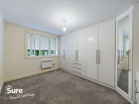 3 bedroom apartment to rent - Photo 2