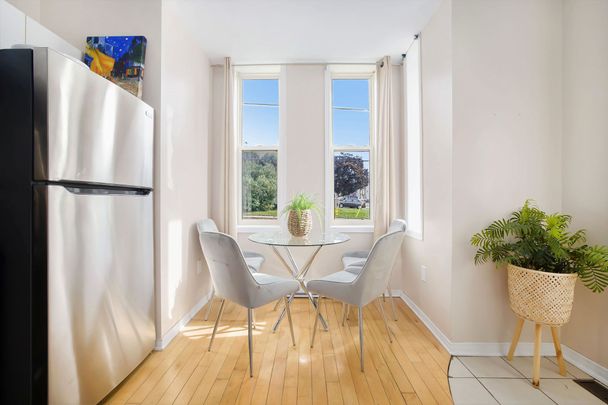 For Lease - 22 Maple Avenue, Smiths Falls, Ontario - Photo 1