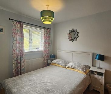 3 bedroom terraced house to rent - Photo 6