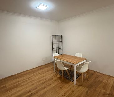 Dulwich Hill - Photo 2