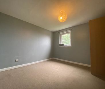 4 Bedroom Property To Rent - Photo 6