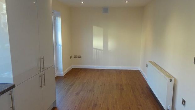 22 Cornmill Court, Loxley, Sheffield, S6 4TN - Photo 1