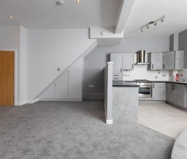 3 bedroom end of terrace house to rent - Photo 4