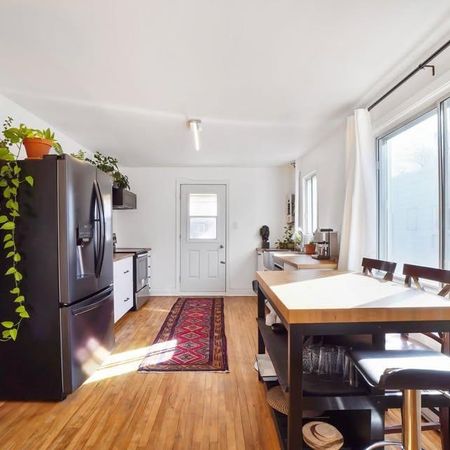 5½ lumineux rénové à Laval-des-Rapides – Disponible immédiatement. - Photo 4