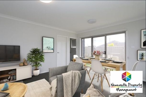 1/4 Crest Road, Wallsend - Photo 1