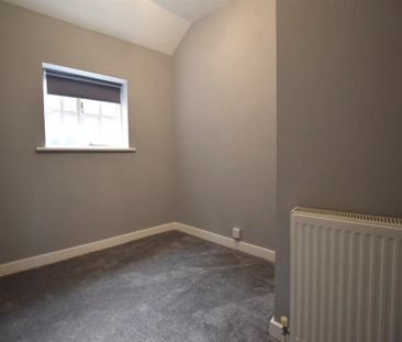 2 Bedroom Terraced To Let - Photo 6