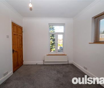 3 bedroom end of terrace house to rent - Photo 6