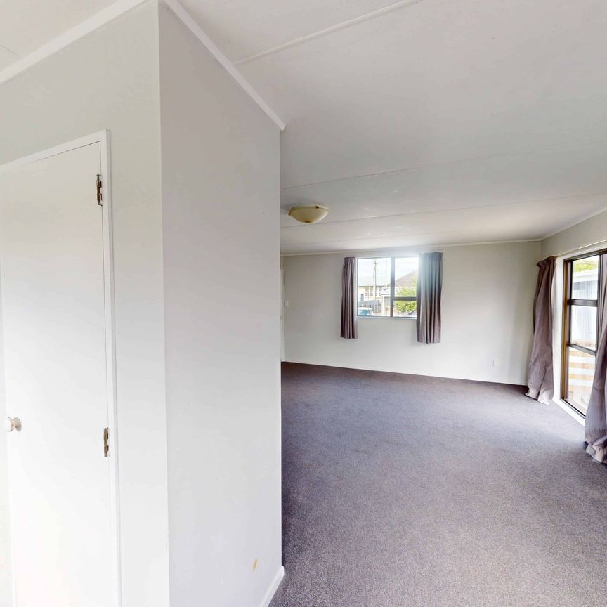 Marton - 2 Bedrooms - Photo 1