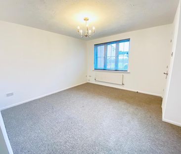 Headingley Close, Coalville - Photo 2