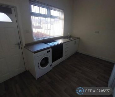 2 bedroom terraced house to rent - Photo 5