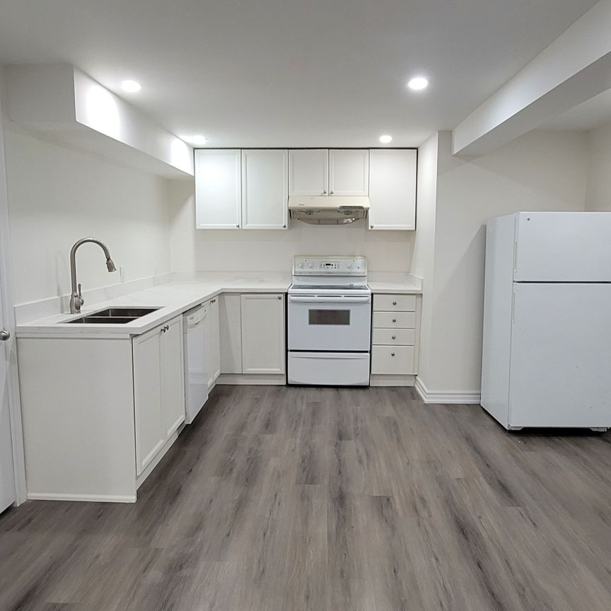 For Lease - 1132 Thimbleberry Circle Unit# Basement, Oshawa, Ontario - Photo 1