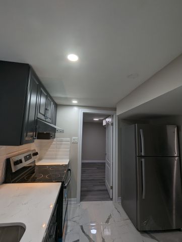For Lease - 29 Brantford Drive, Toronto, Ontario - Photo 4