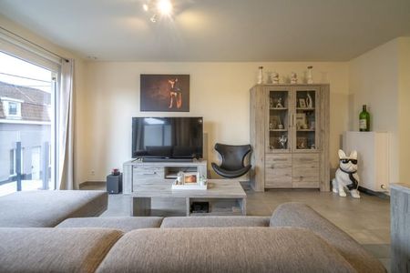 Appartement te huur - Foto 2