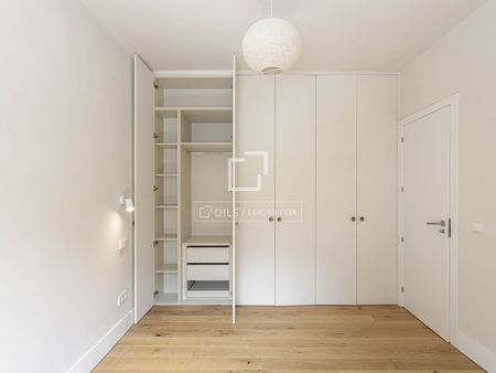 Excellent 2 Bedroom apartment for rent in Hispanoamérica, Madrid - Photo 5