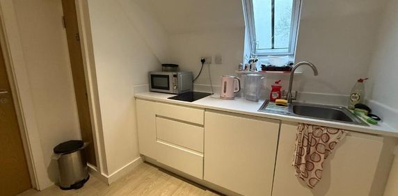 2 bedroom apartment to rent - Photo 2