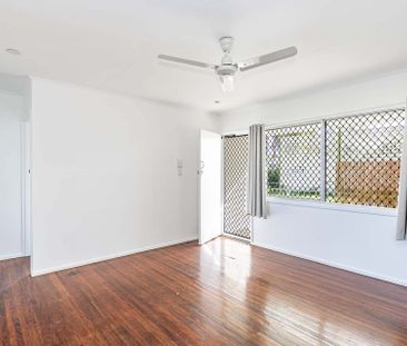 2/28 Quandong Street, Currajong - Photo 6