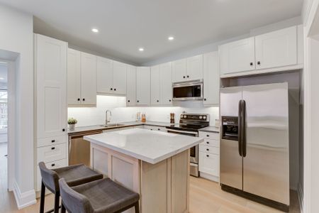 For Lease - 187 Clendenan Avenue Unit# Main, Toronto, Ontario - Photo 2