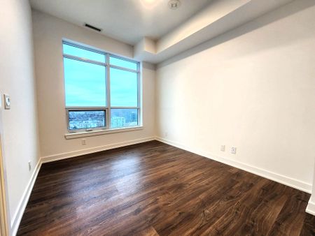 For Lease - 50 Upper Mall Way Unit# 2705, Vaughan, Ontario - Photo 3