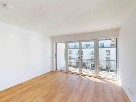 Licht, Luft, Lebensqualität – 3-Zimmer-Wohnung mit Balkon in Dahlemer Bestlage - Photo 2