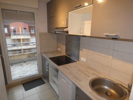 Location Appartement 2 pièces 45m² BEAUNE 21200 - Photo 5