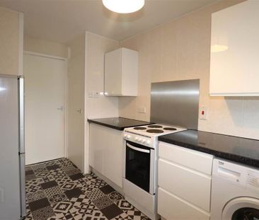 66 Craig Crescent, Lisburn, BT28 1HB - Photo 6