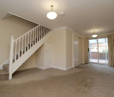 2 bedroom terraced house to rent - Photo 4