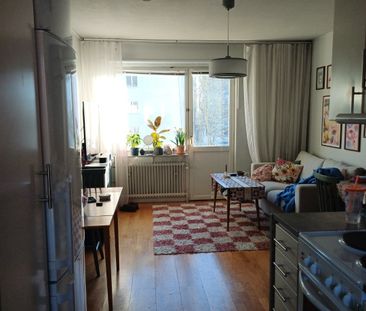 Bränningevägen, Årsta - Photo 1