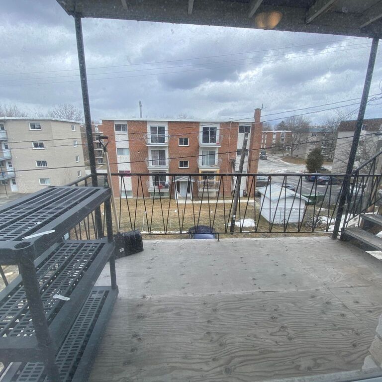 GRAND 4 ½|CHAUFFAGE ET EAU CHAUDE - Photo 1