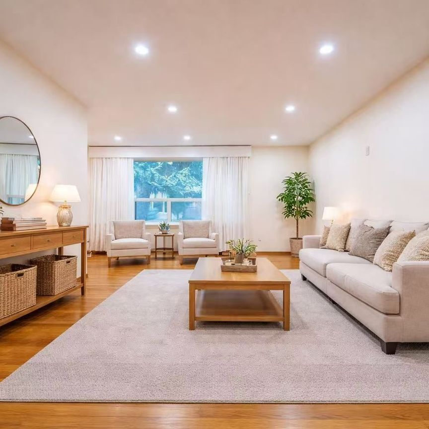 For Lease - 7 Ennismore Place, Toronto, Ontario - Photo 1