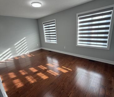 For Lease - 56 FREDERICK PEARSON Street, East Gwillimbury, Ontario - Photo 1