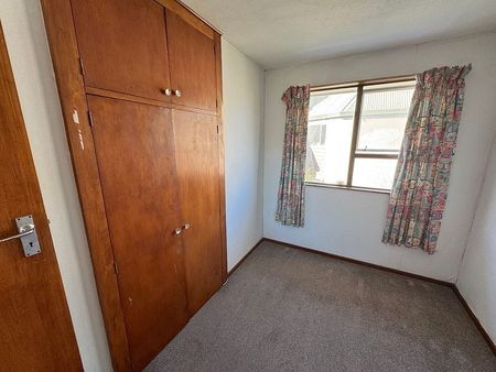 A home is highly sought after location - Photo 4