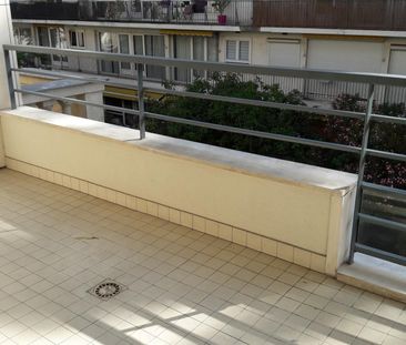 location Appartement T1 DE 33.3m² À BOULOGNE - Photo 3