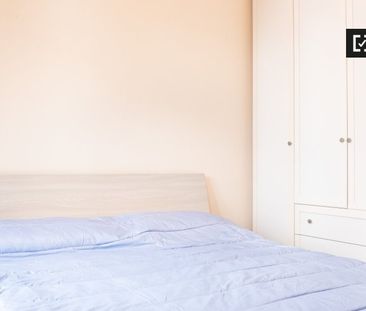 Via Francesco Buonamici, Rome, Lazio 00173 - Photo 3