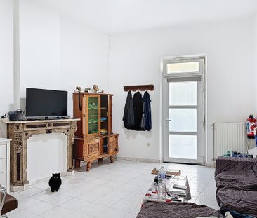 Appartement met één slaapkamer in Morlanwelz - Photo 4
