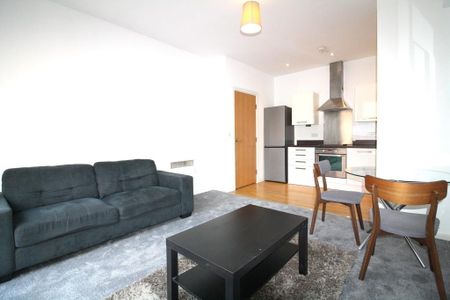 2 bedroom apartment to rent - Photo 4