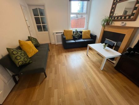 Strafford Road - Photo 2