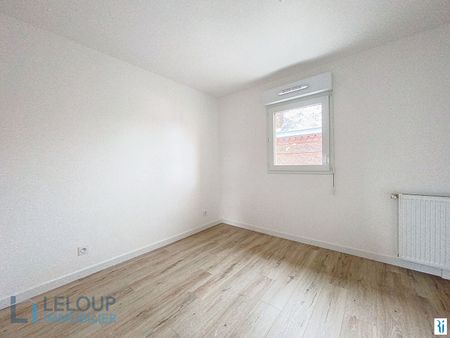 Location Maison 4 pièces 75m² LE PETIT QUEVILLY 76140 - Photo 3