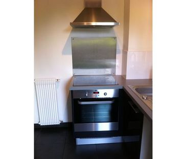 Location Appartement 2 pièces 45m² ST MAUR DES FOSSES 94100 - Photo 5