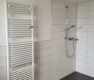 Renovierte und modernisierte, barrierefreie und rollstuhlgerechte 2 Zimmerwohnung zu vermieten! - Photo 1